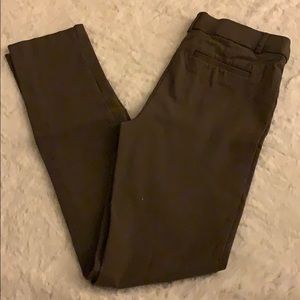 Olive green skinny slacks. Very comfortable!